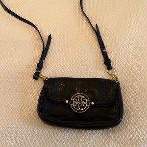 Tory Burch purse black